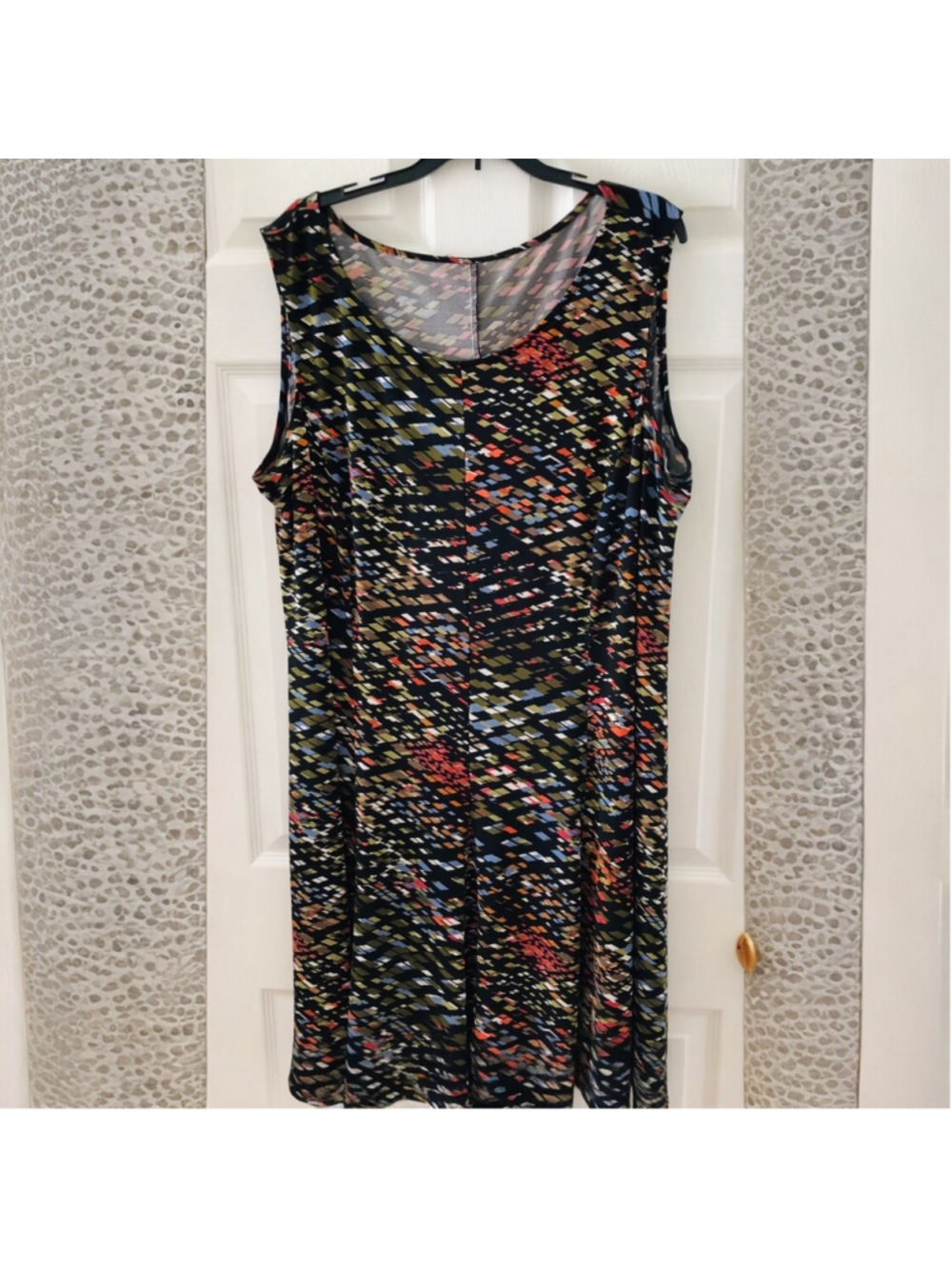 Size 2X Woman Perceptions New York Fir & Flare City Lights Stretch Knit Dress
